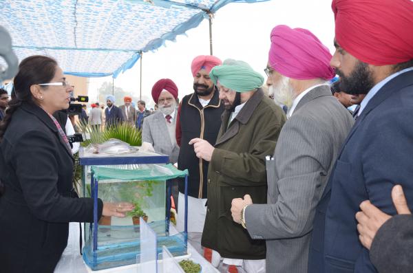 Capt. Amrinder Singh, Honble Chief Minister, Punjab interacting with faculty of College of Fisheries (15.01.2019)